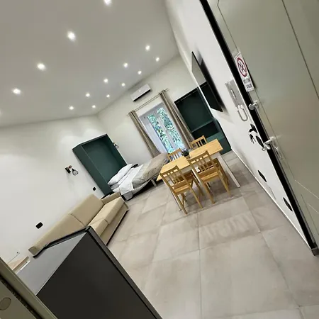 La Stella Di Napoli B&B-2